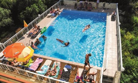 Acropolis Apartments